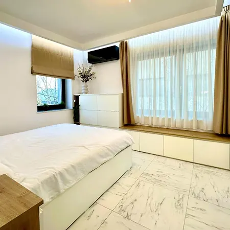 Moeciu 3 A Apartment Bucharest Exterior photo